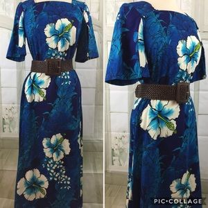 Vintage Hawaiian Mumu Dress Hibiscus Maxi Length M